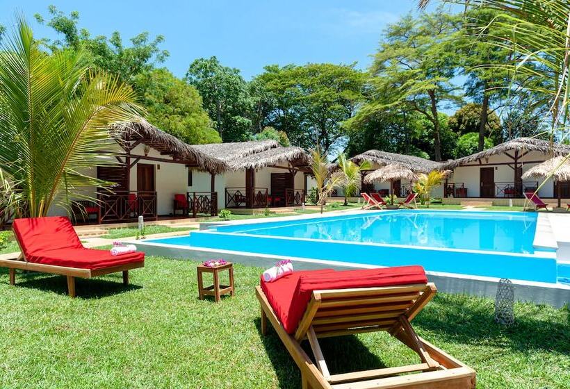 هتل Blue Sky Resort