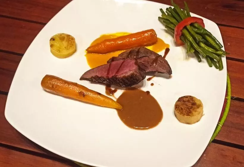 هتل Blue Sky Resort