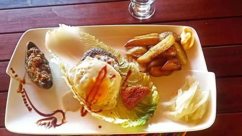 هتل Blue Sky Resort