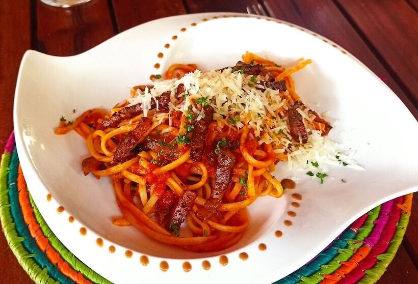 هتل Blue Sky Resort