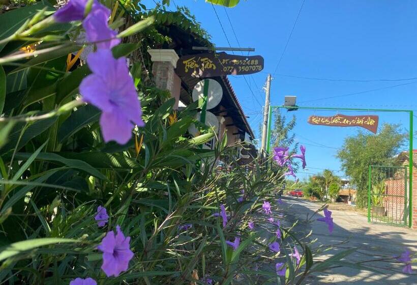 هتل Bình An Village