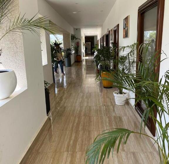 Отель Eco Park Rewa