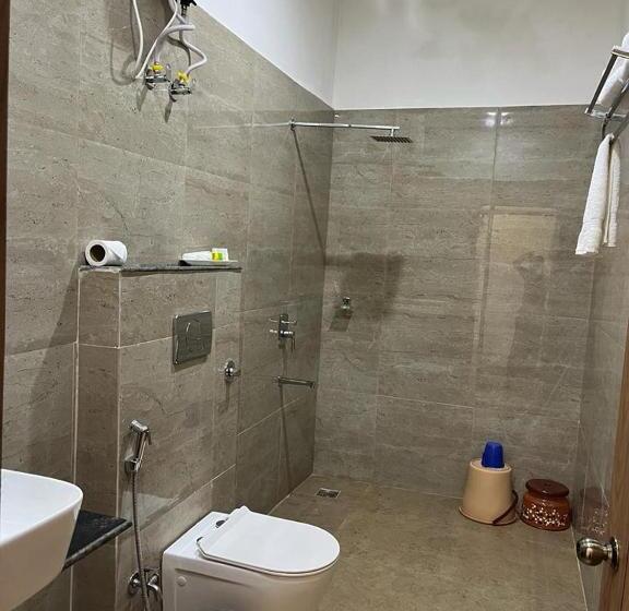 فندق Eco Park Rewa