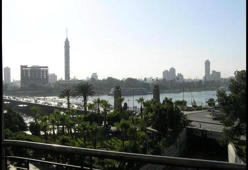 هتل Garden City House