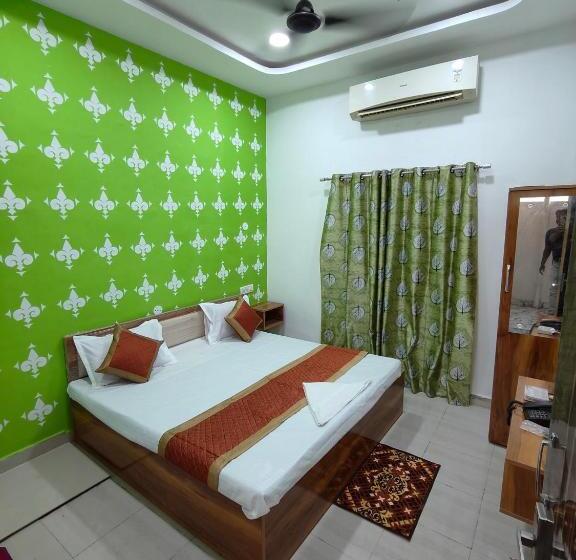 בית מלון כפרי Heritage Inn