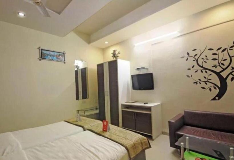 Hotelli Radiant, Ahmedabad