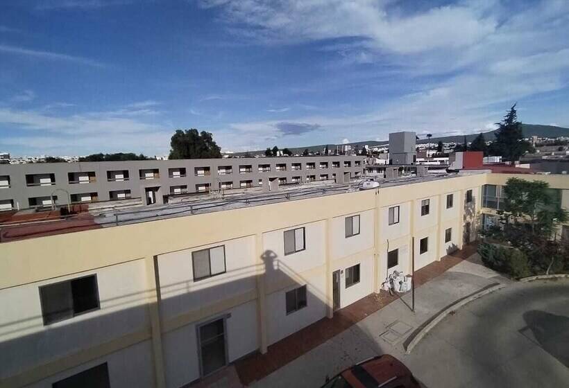 هتل Residencia Casa Blanca