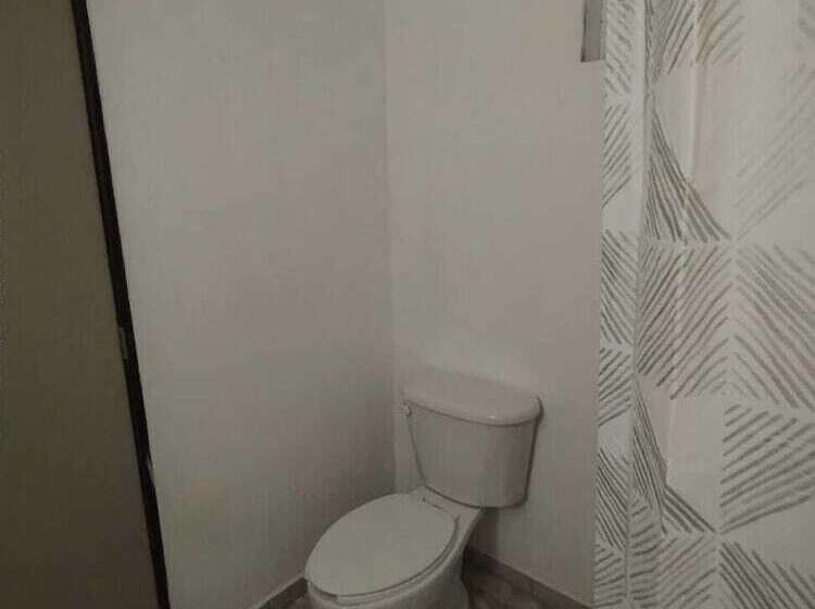 هتل Residencia Casa Blanca