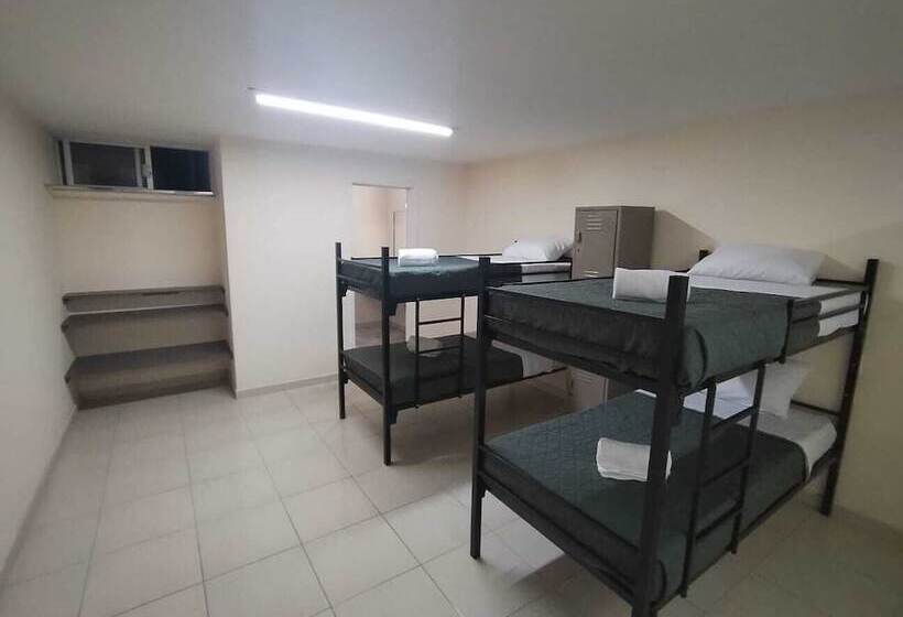 هتل Residencia Casa Blanca