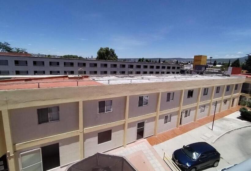 هتل Residencia Casa Blanca