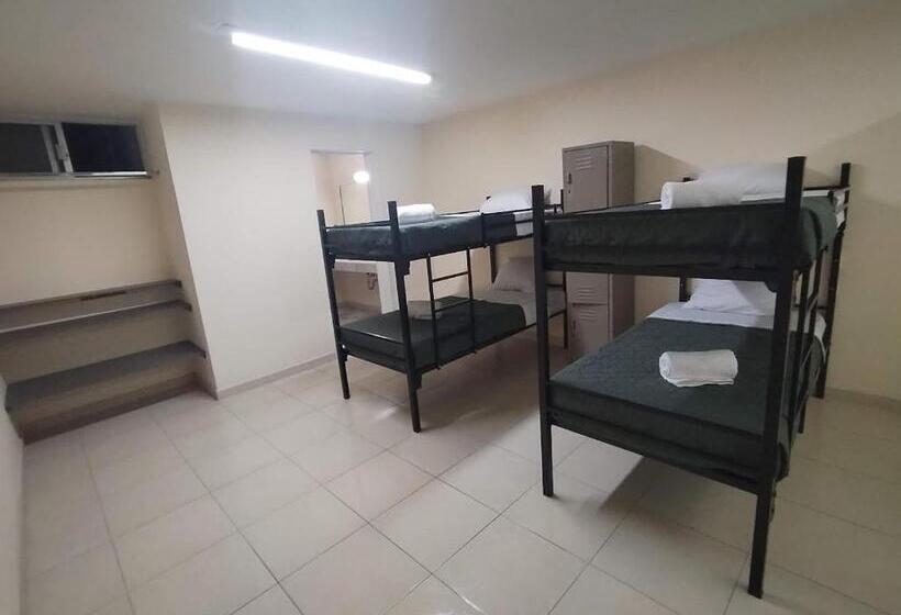 هتل Residencia Casa Blanca