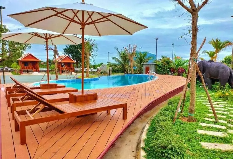 هتل Rumdual Krong Kep Resort