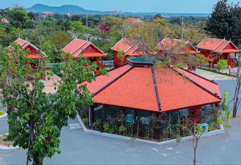 هتل Rumdual Krong Kep Resort