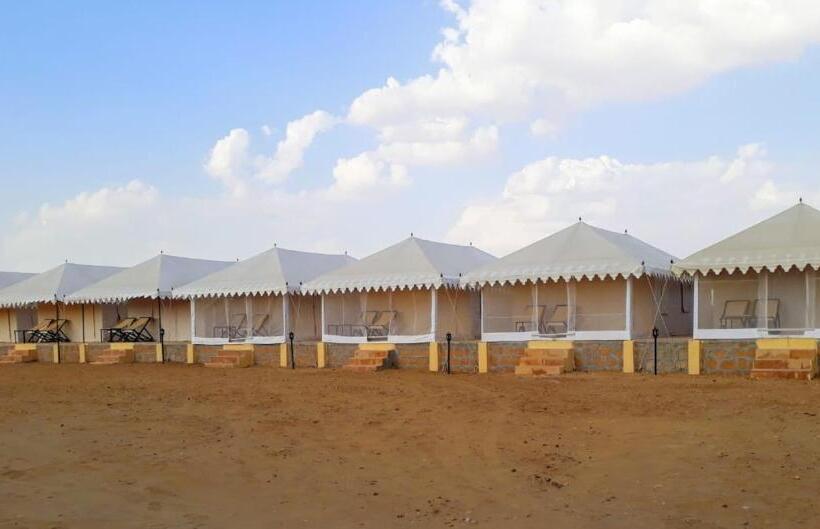בית מלון כפרי Sandstayjaisalmercamp