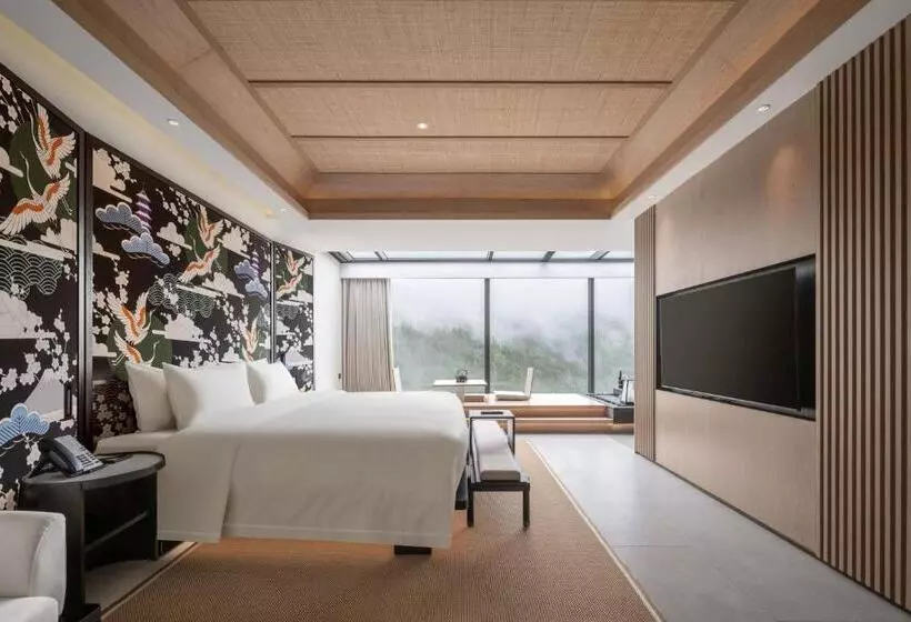 Hotelli Tengchong Jingge Banshan Hot Spring