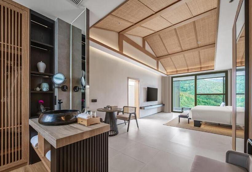 ホテル Tengchong Jingge Banshan Hot Spring