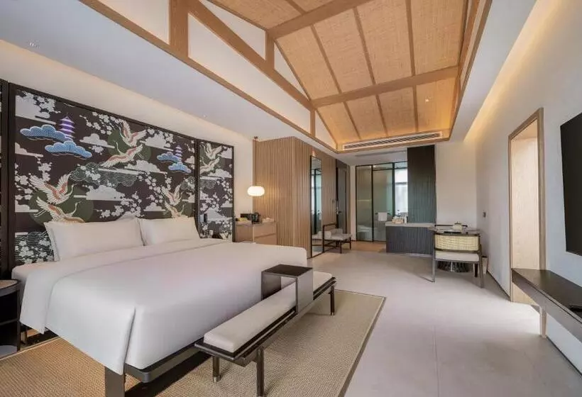 Hotelli Tengchong Jingge Banshan Hot Spring