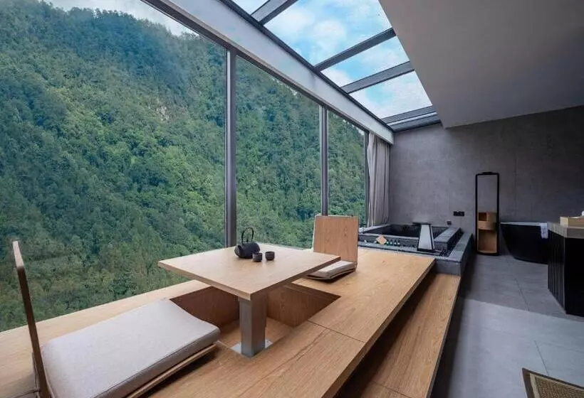 Hotelli Tengchong Jingge Banshan Hot Spring