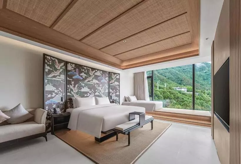 Hotelli Tengchong Jingge Banshan Hot Spring