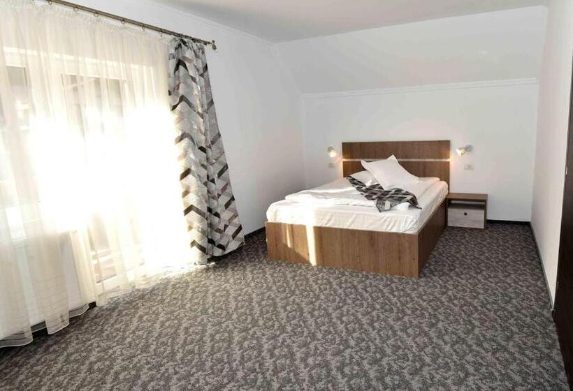 پانسیون Camere De Inchiriat Valea Prahovei