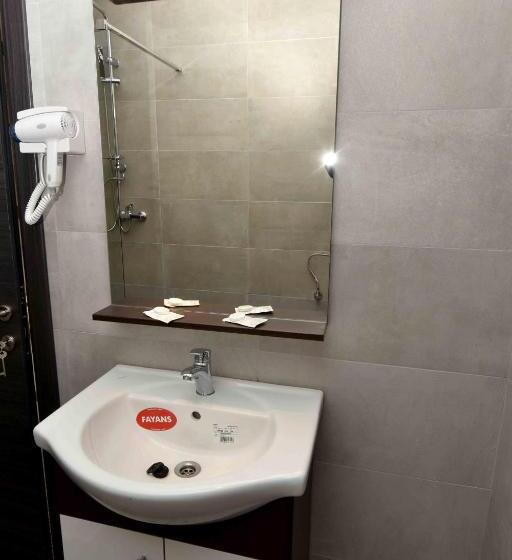 پانسیون Camere De Inchiriat Valea Prahovei