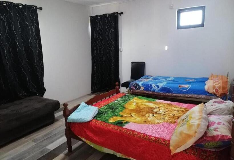 پانسیون Kestrel Appartment