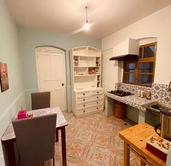 ペンション La Casa Del Coronel