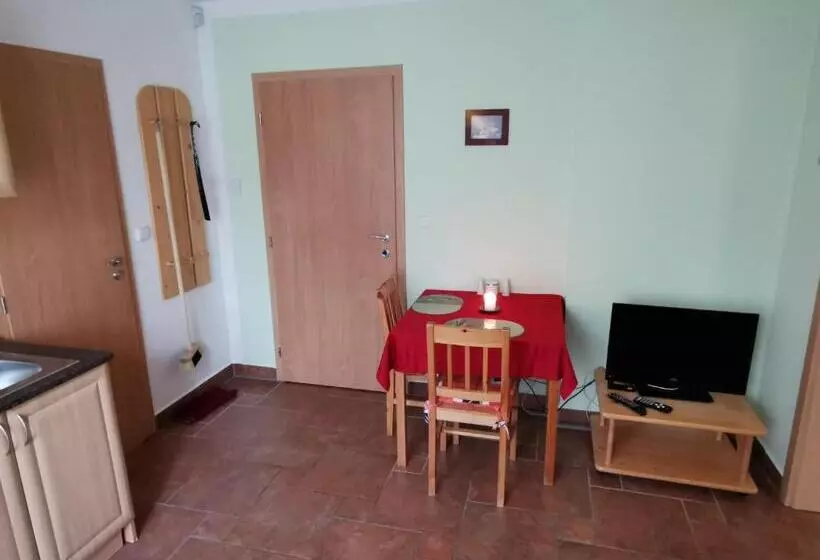 Majatalo Penzion Mia