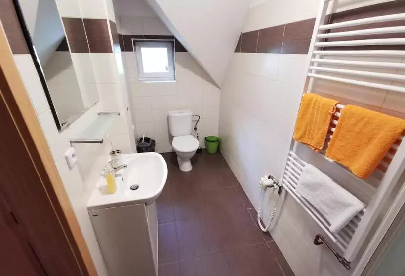 Majatalo Penzion Mia