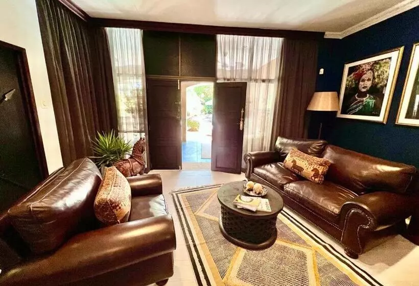 ペンション The Presidential At Forty 4 On Hoog Street