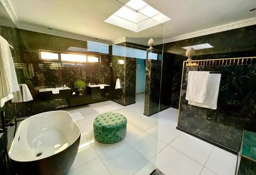 ペンション The Presidential At Forty 4 On Hoog Street