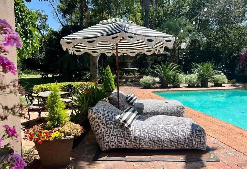 ペンション The Presidential At Forty 4 On Hoog Street