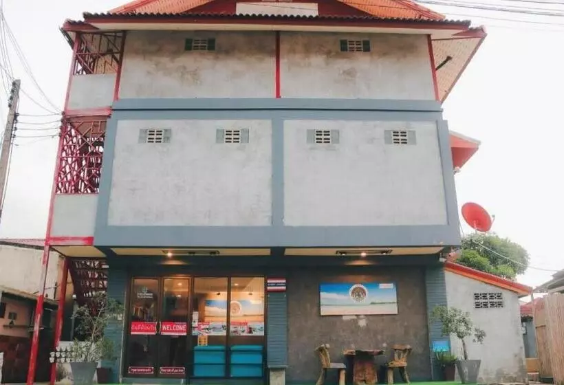 リゾートホテル Lanesra Apartment