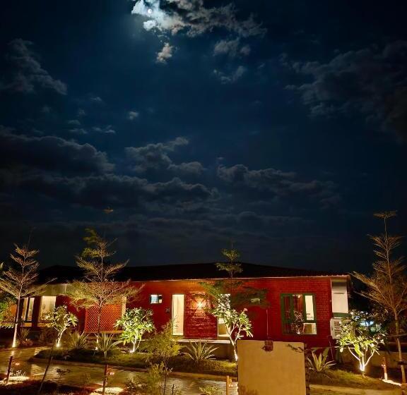 Saiprasad Tiger Resort