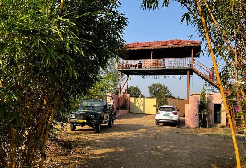 Saiprasad Tiger Resort