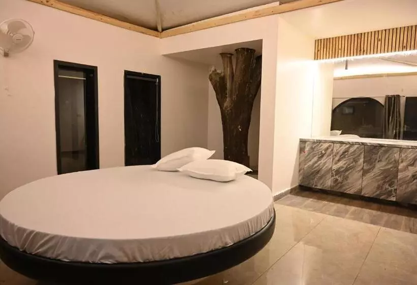 The Whispering Palms Resort