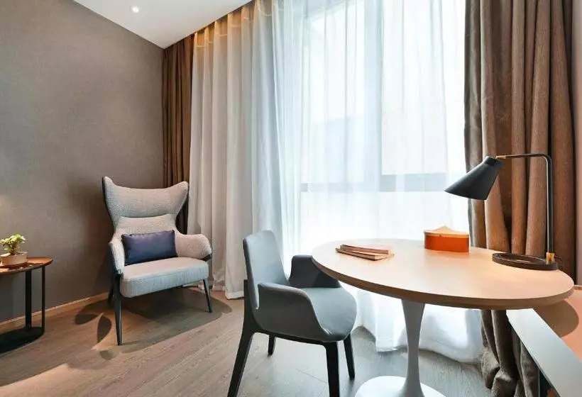 Atour Hotel Tianjin Eye