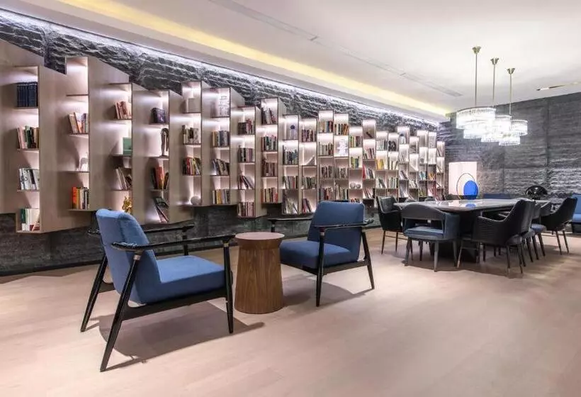 Atour Hotel Tianjin Eye