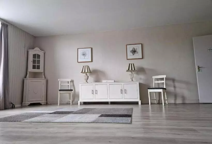 B&b  T Kloaster Kamer Het Landhuis
