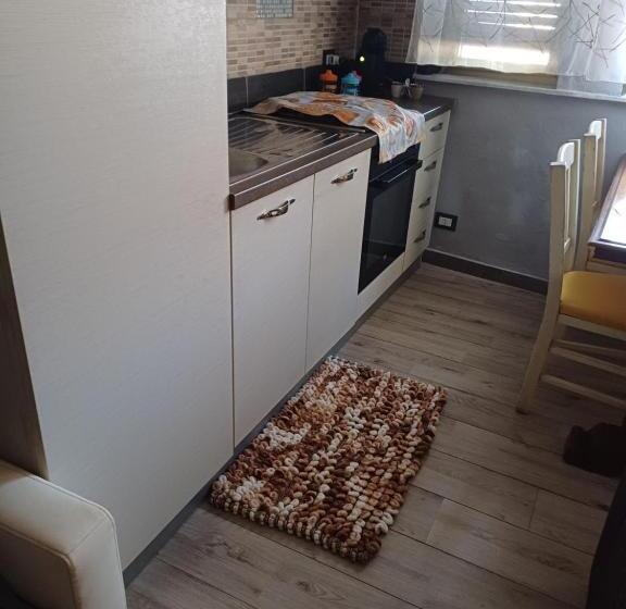 تختخواب و صبحانه Beb Imbriani