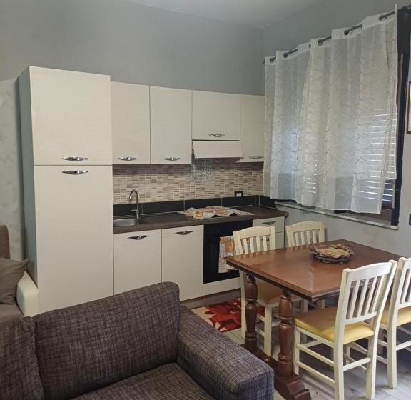 تختخواب و صبحانه Beb Imbriani