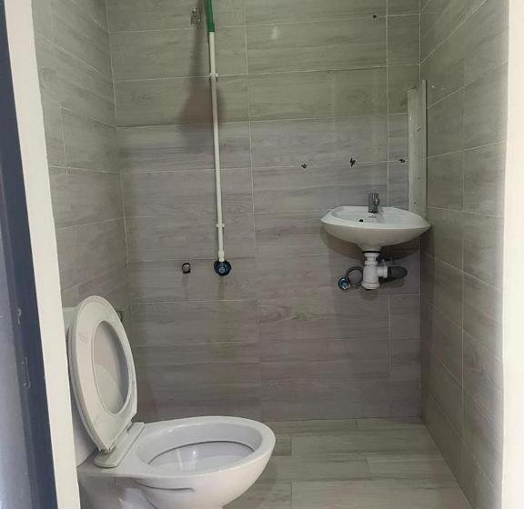 هتل Auberge Café Restaurant Tunis