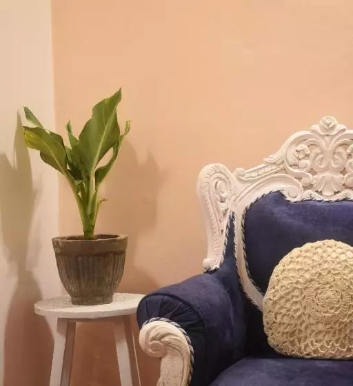 Hotelli Casa Happy Dervish, 2mins Away From The Beach
