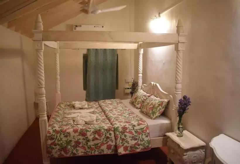 Hotelli Casa Happy Dervish, 2mins Away From The Beach