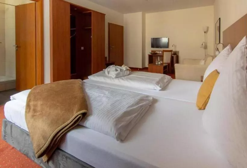 Hotelli Das Kleine Amts