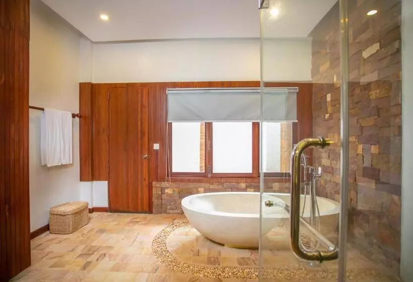 Hotelli Mera Residence