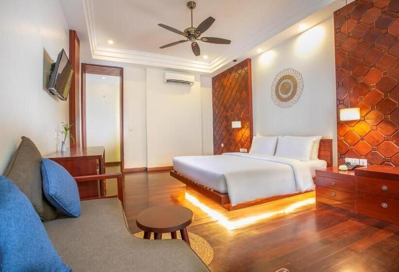 Hotel Mera Residence