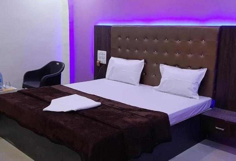 Hotel Radhe Krishna Adilabad