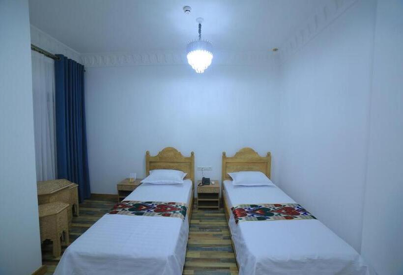 בית מלון כפרי Rizo Boutique Superior