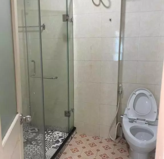 هتل Thủy Tú